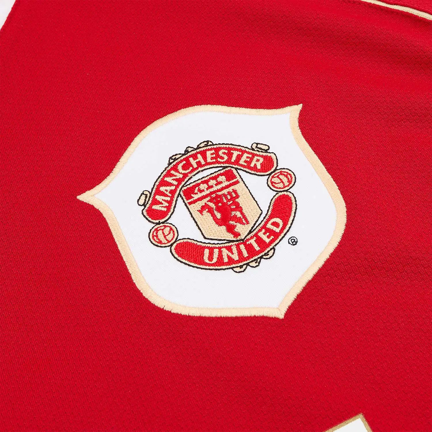 Manchester United 06-07 Local 2
