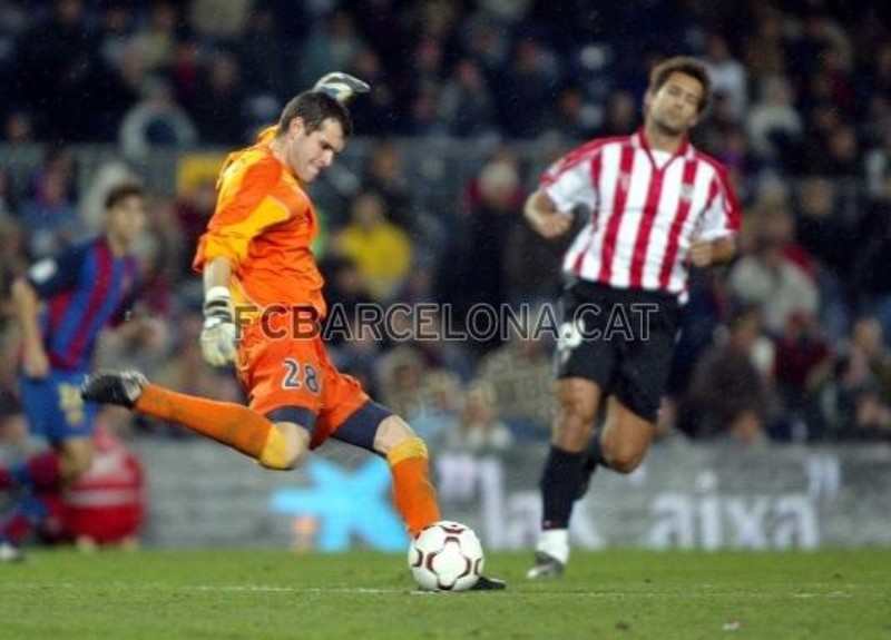 FC Barcelona 03-04 Portero 3