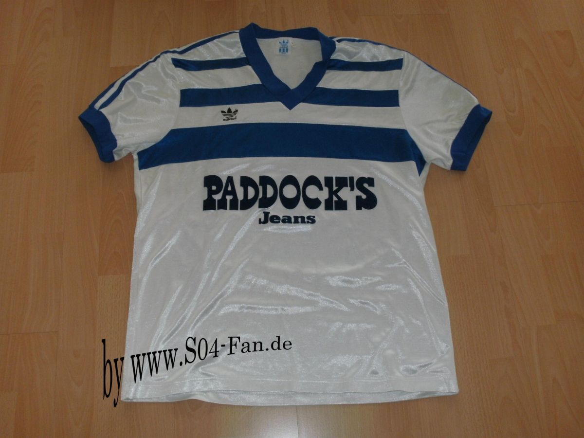 Segunda equipación de Schalke 04 83-84