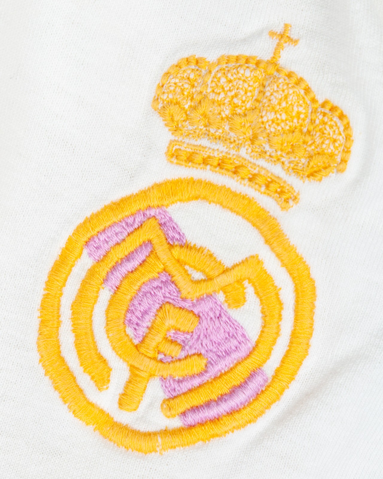 Real Madrid 65-66 Local 3