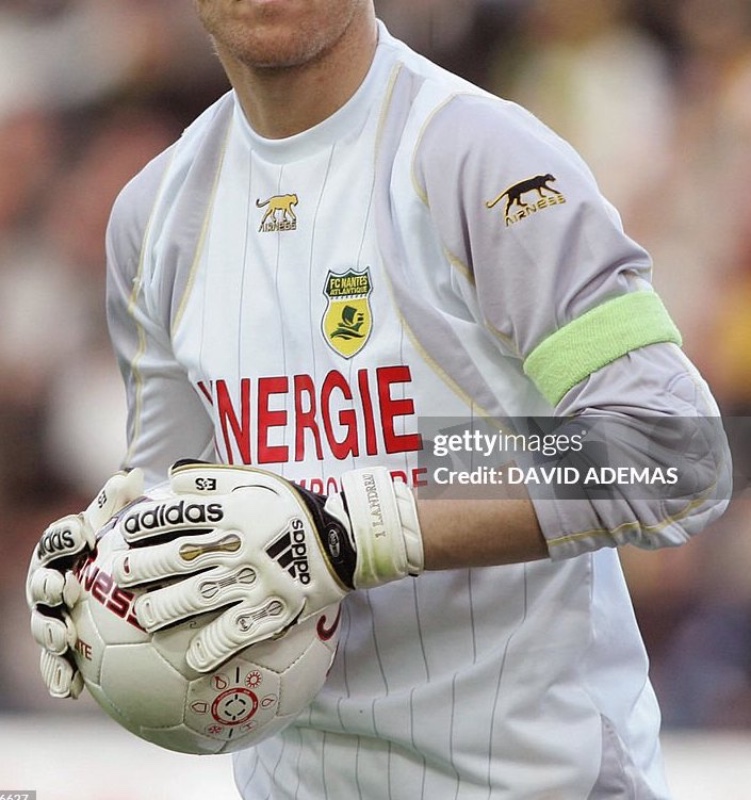 Equipación de portero de Nantes 05-06