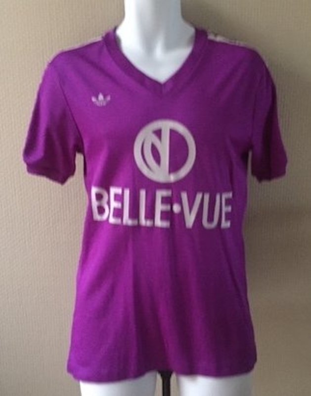 Primera equipación de Anderlecht 75-76