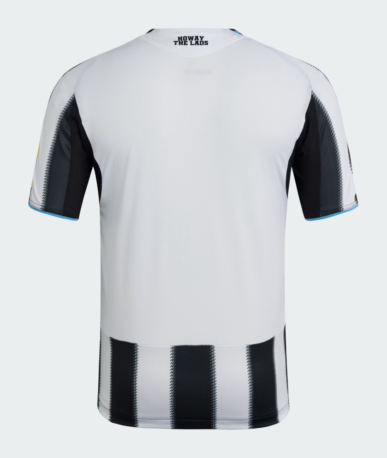 Newcastle United 25-26 Local 2