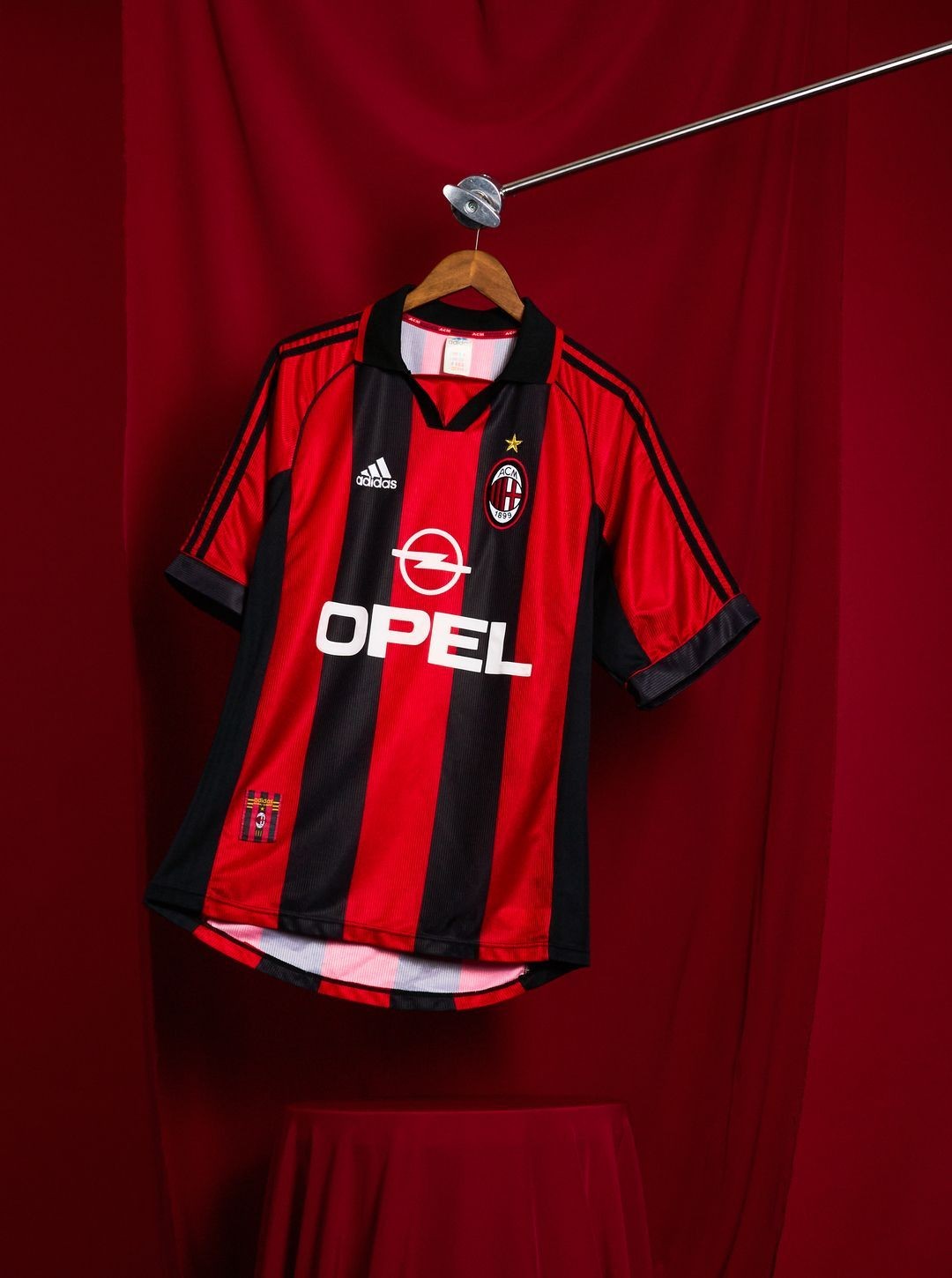 AC Milan 98-99 Local 3