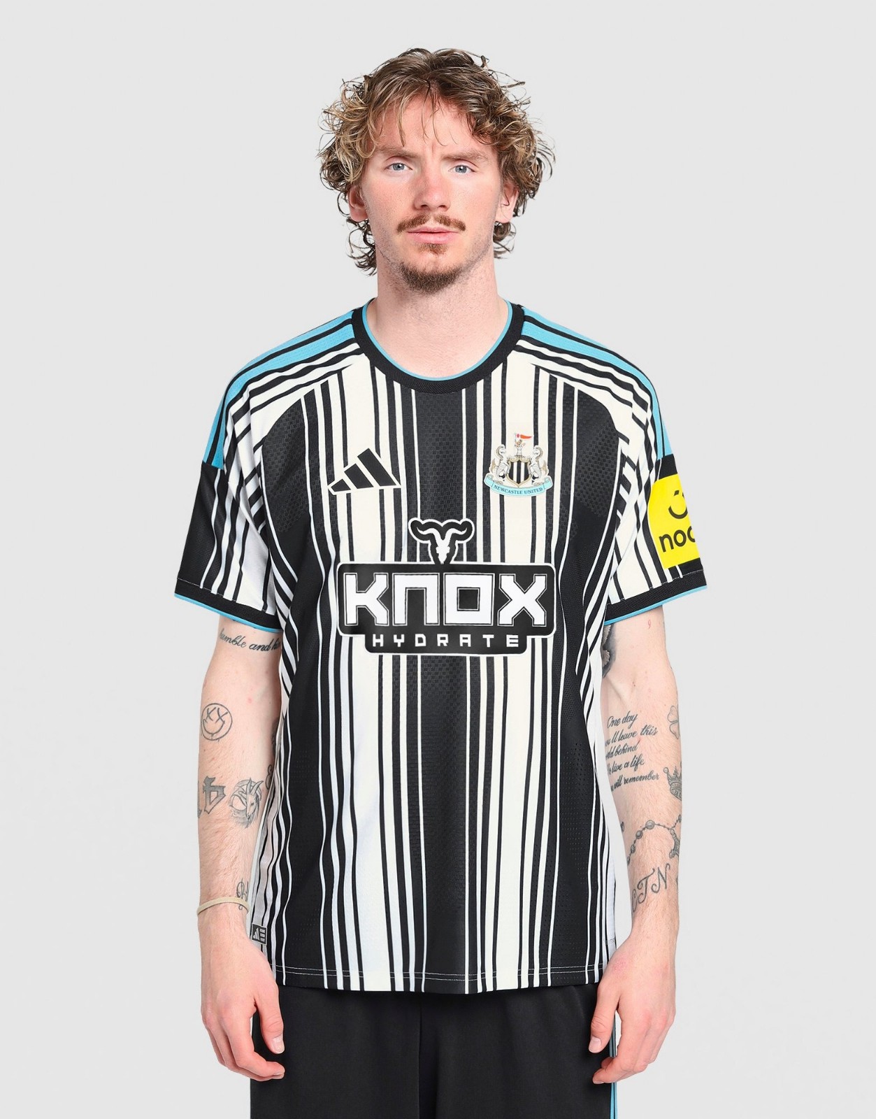 Newcastle United 26-27 Local 4