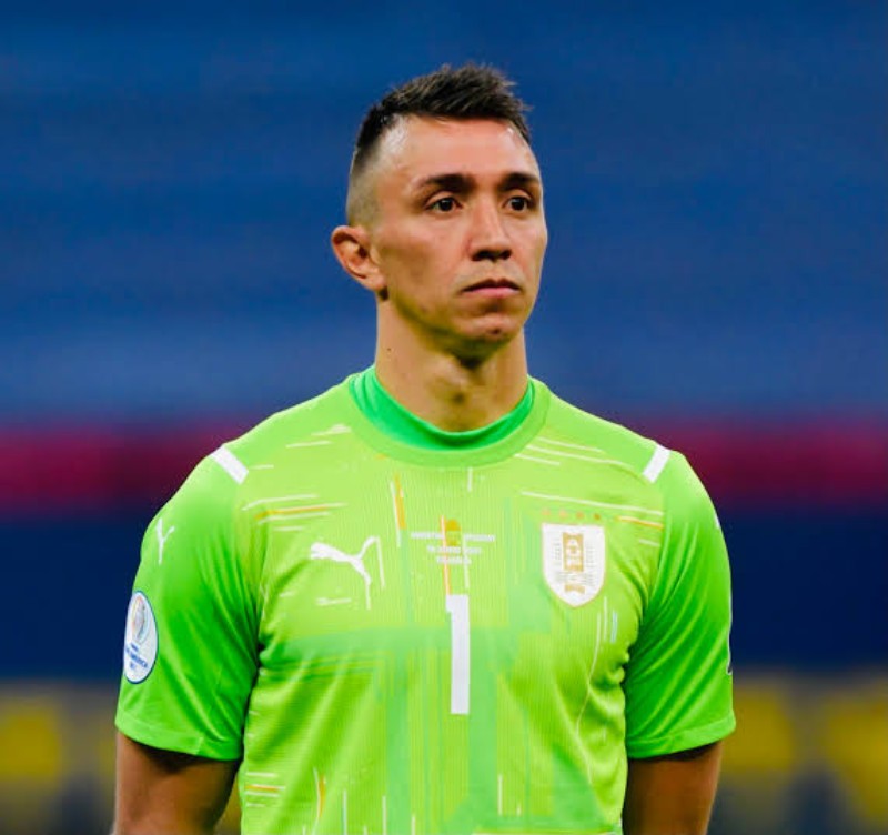 Equipación de portero de Uruguay 2021