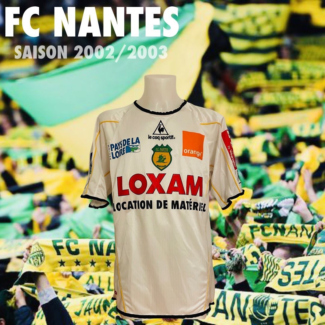 Segunda equipación de Nantes 02-03