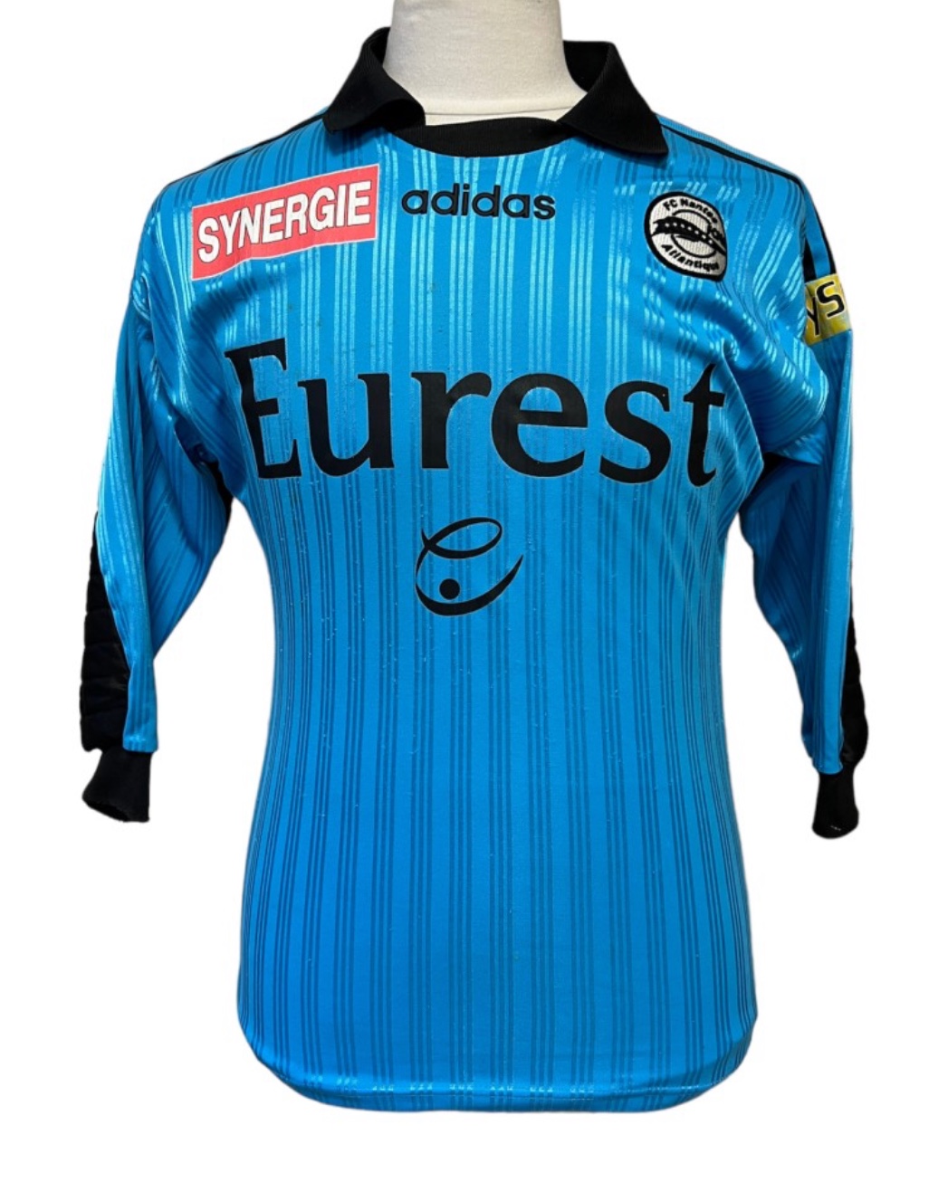 Equipación de portero de Nantes 95-96