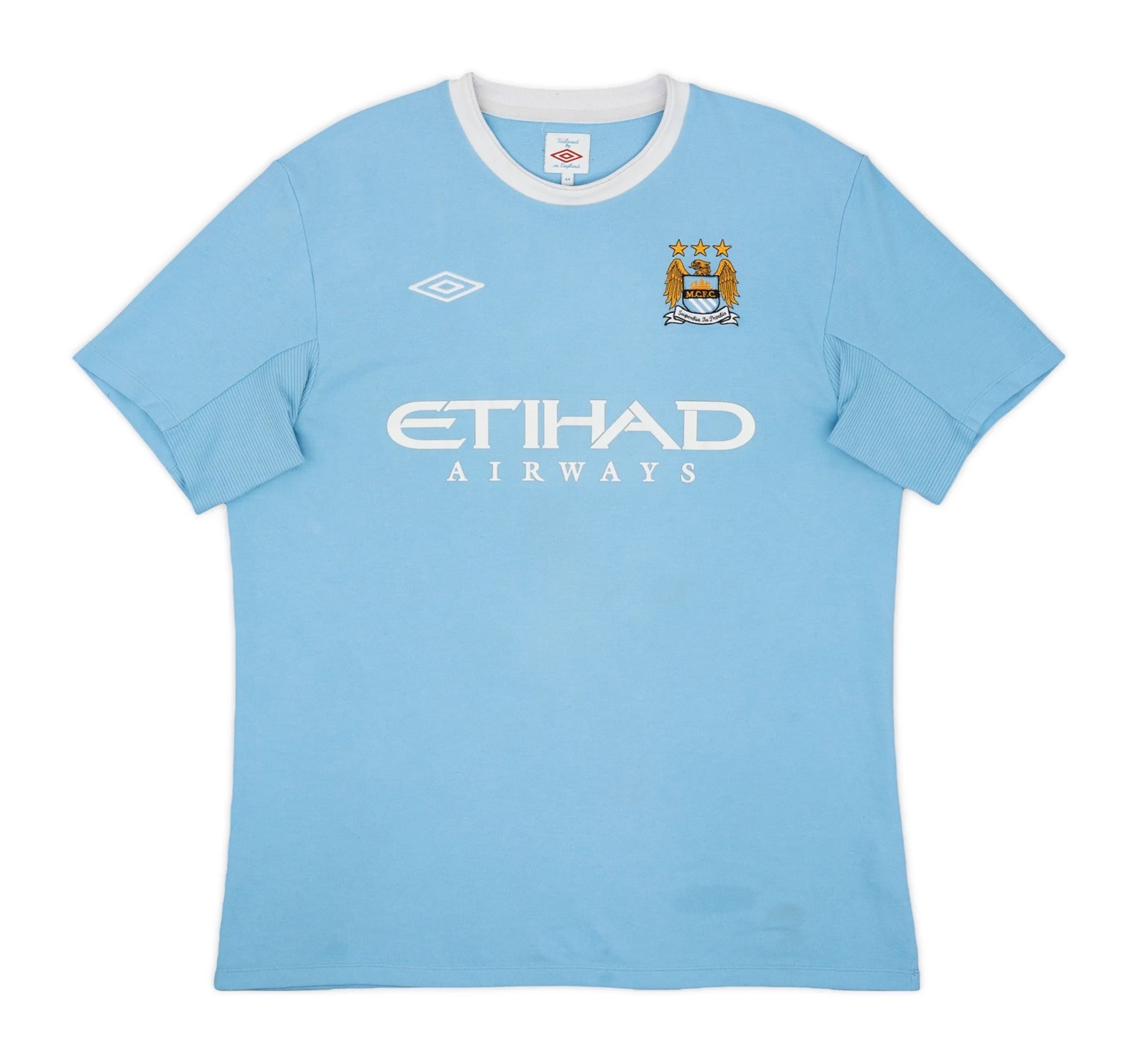 Primera equipación de Man City 09-10