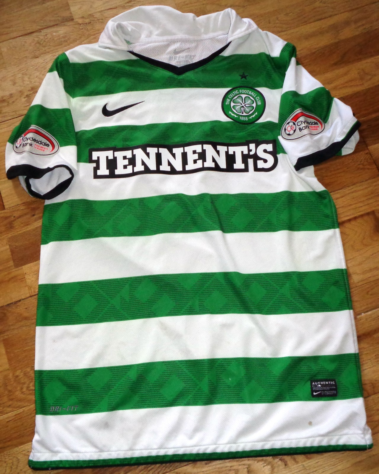 Celtic FC 10-11 Local 4