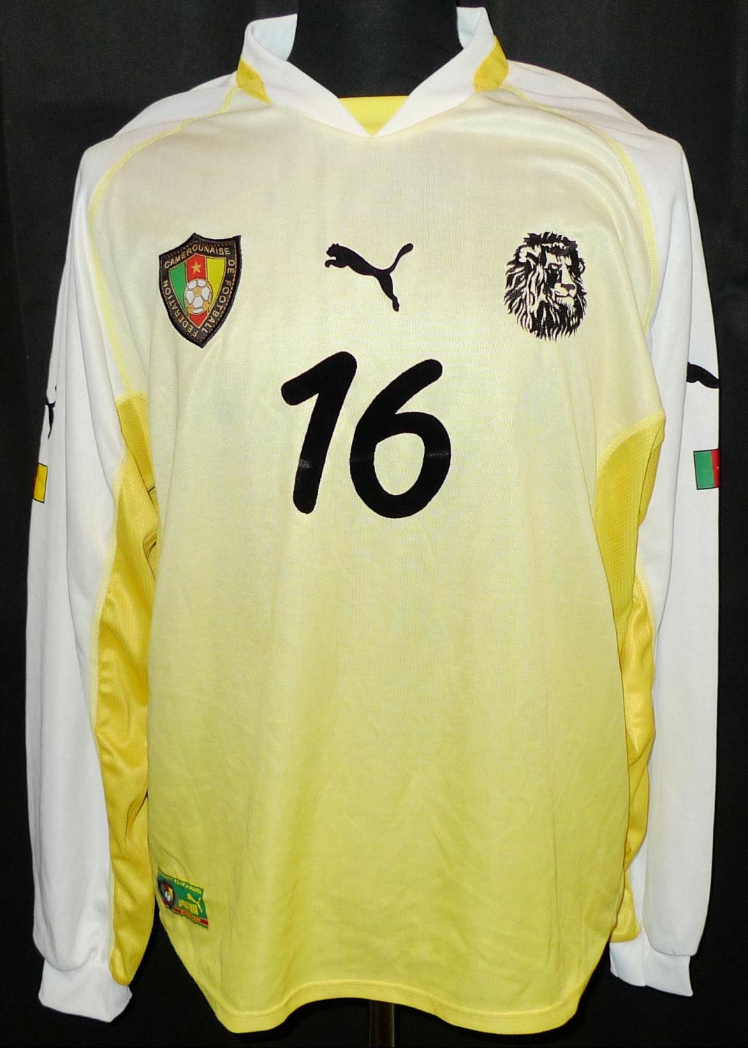 Equipación de portero de Camerún 2003