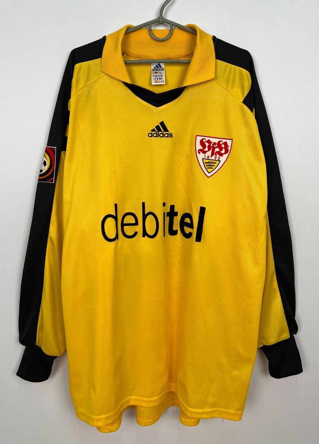 Equipación de portero de Stuttgart 00-01