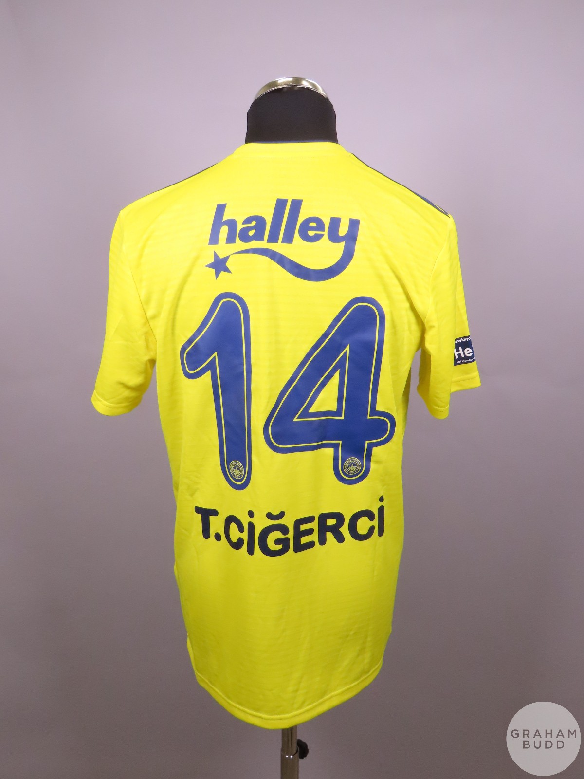 Fenerbahçe SK 19-20 Visitante 4