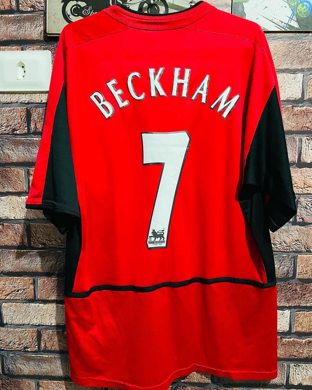 Manchester United 03-04 Local 2