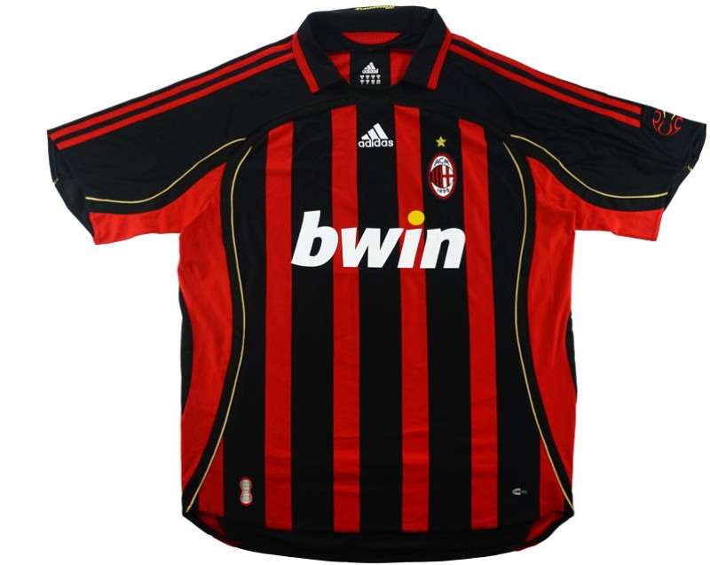 Primera equipación de Milan 06-07