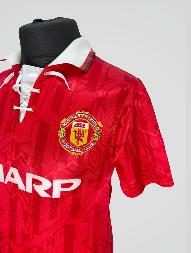 Manchester United 92-93 Local 3