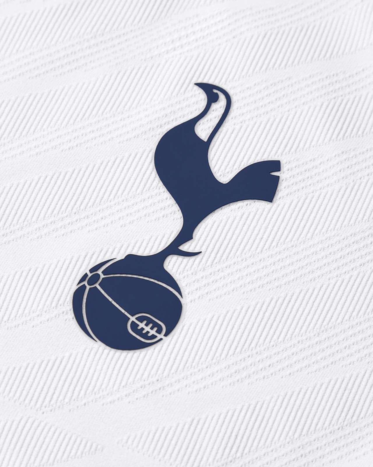 Tottenham Hotspur 26-27 Local 4