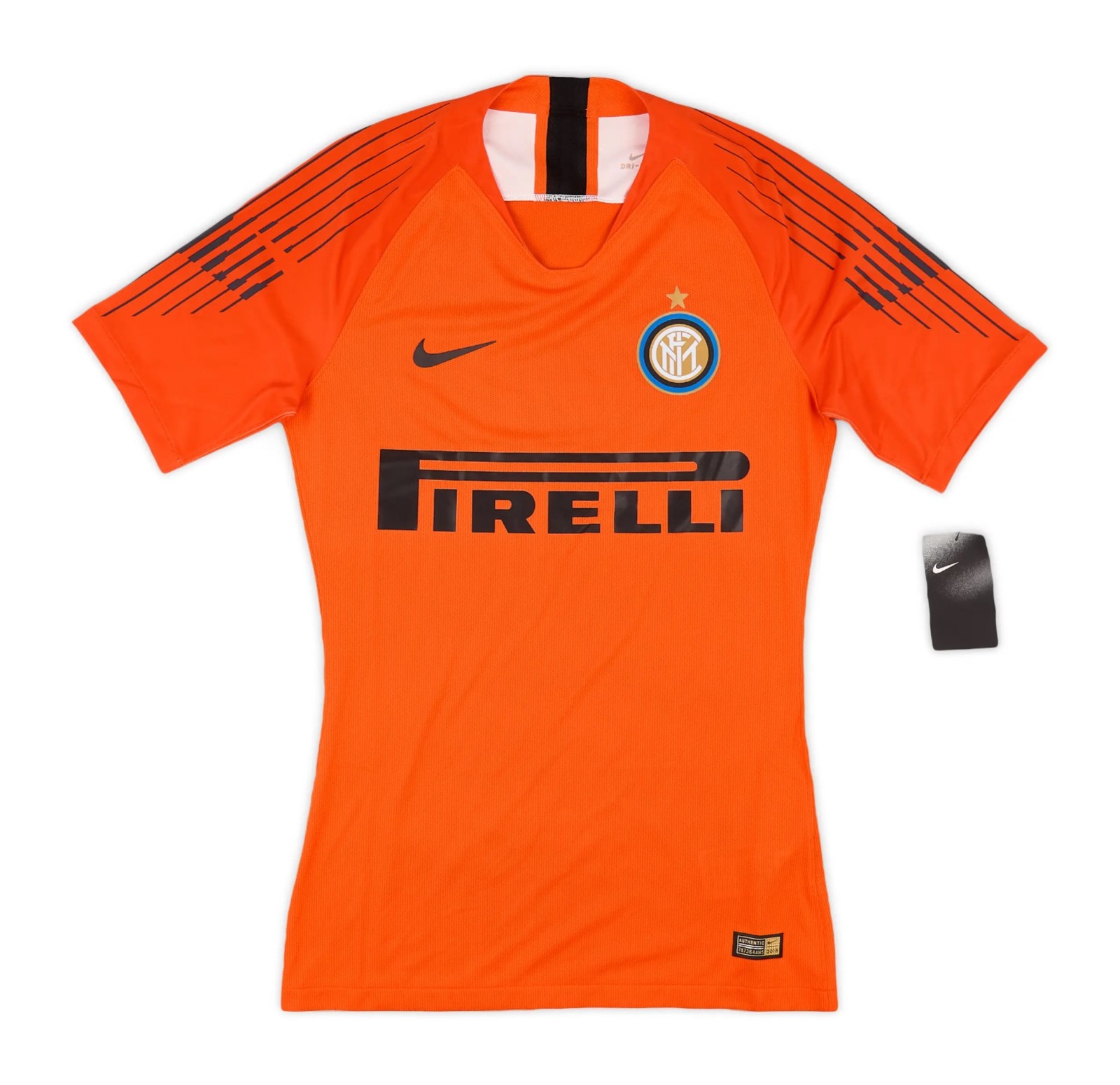 Equipación de portero de Inter de Milán 18-19