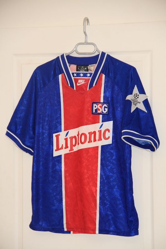 Equipación especial de Paris Saint-Germain 94-95