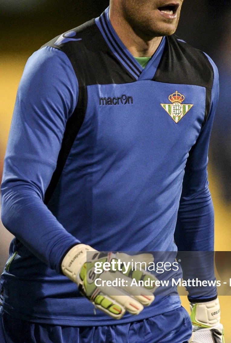 Equipación de portero de Real Betis 12-13