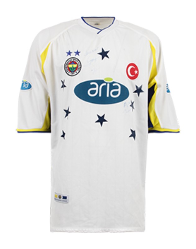 Equipación especial de Fenerbahçe 01-02