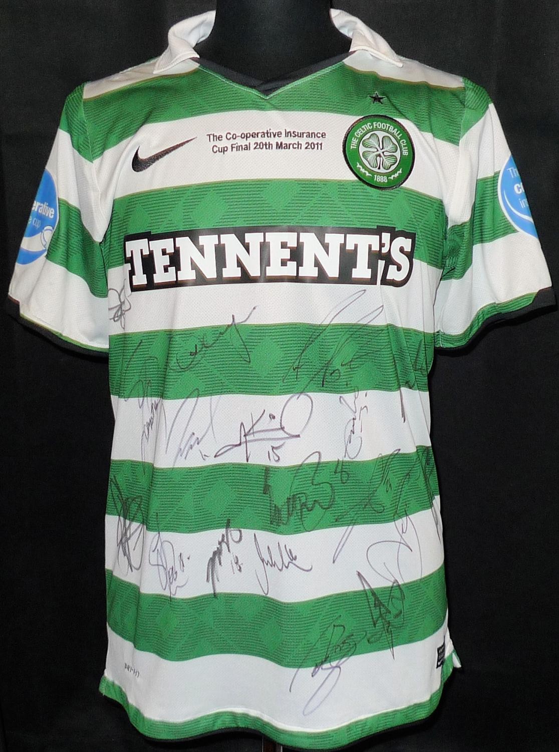 Equipación especial de Celtic 10-11