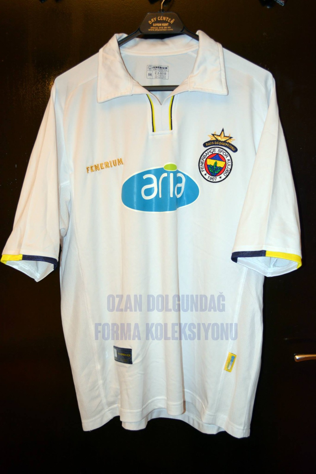 Segunda equipación de Fenerbahçe 03-04