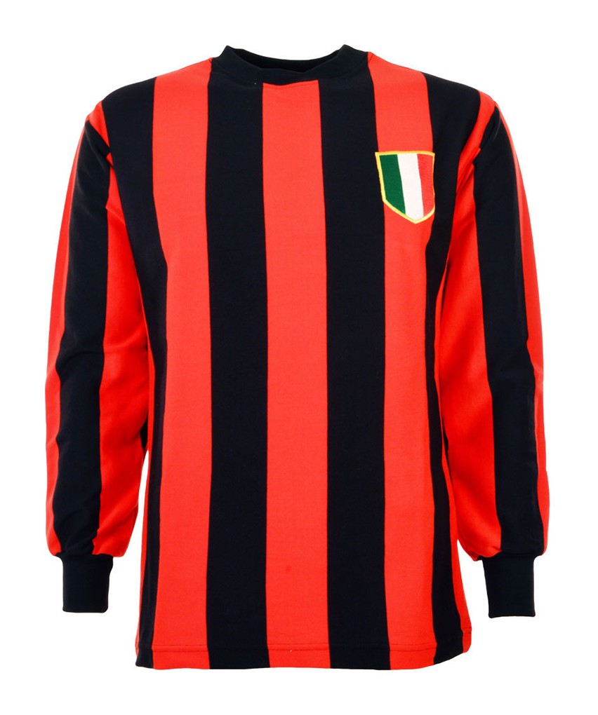 Primera equipación de Milan 51-52
