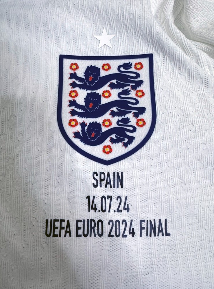 Equipación especial de Inglaterra 2024