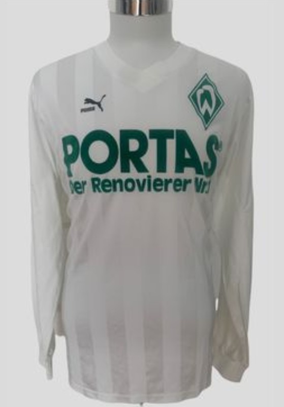 Primera equipación de Werder Bremen 90-91