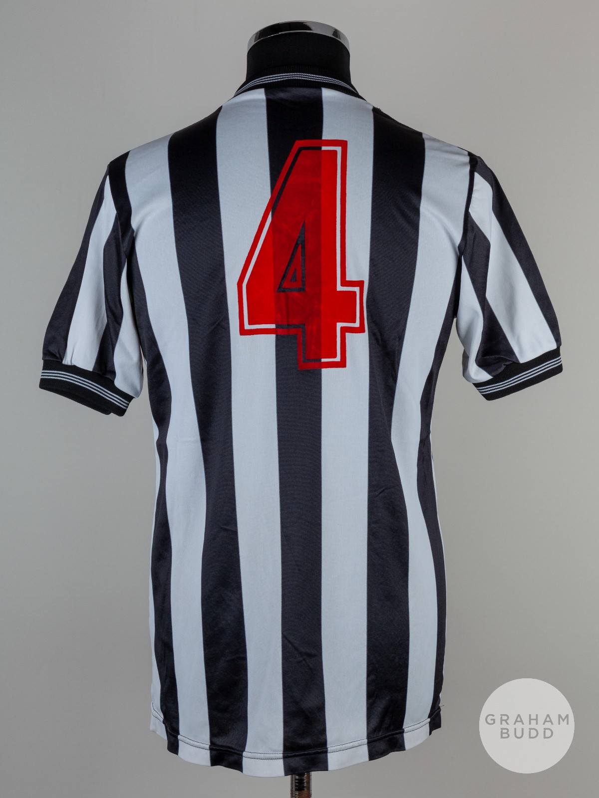 Newcastle United 86-87 Local 2
