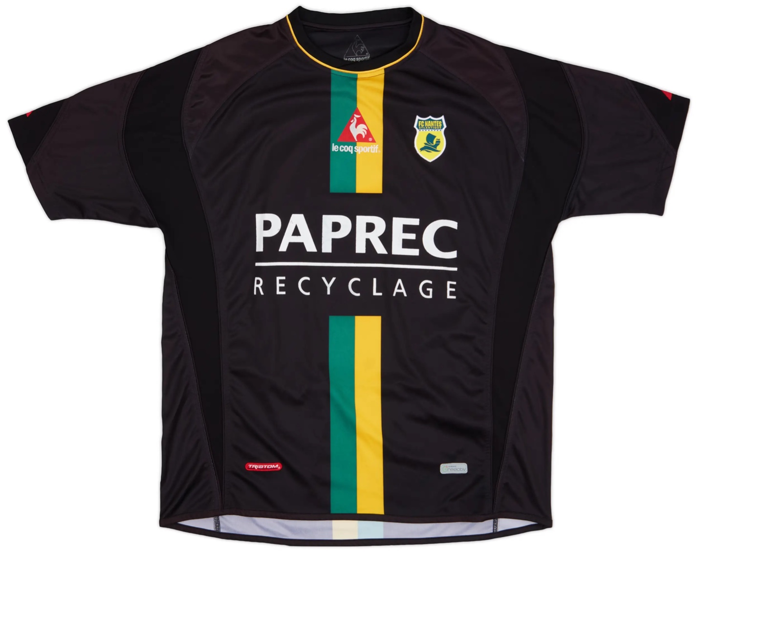 Segunda equipación de Nantes 04-05