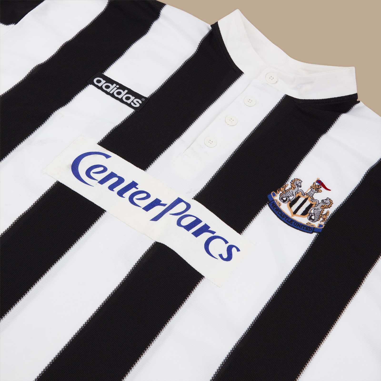 Equipación especial de Newcastle 96-97