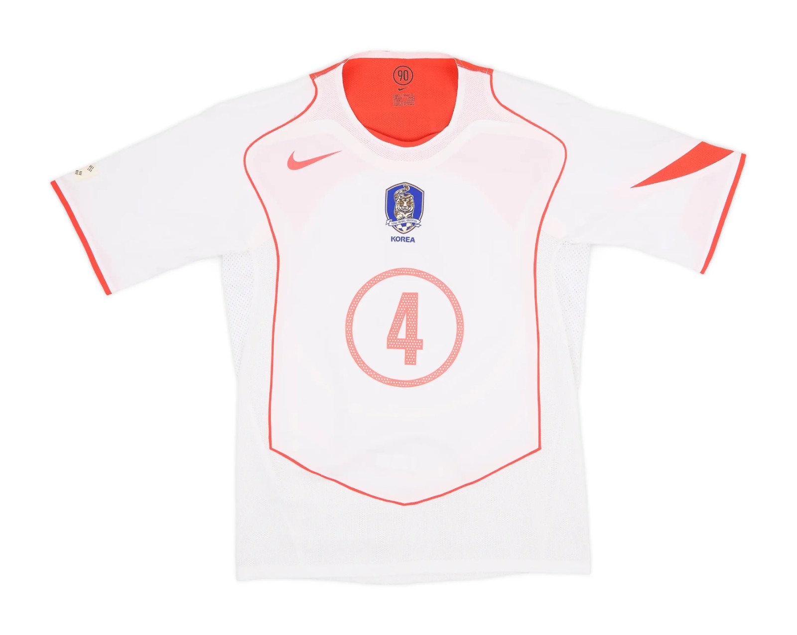 Segunda equipación de Rep. Corea 2004