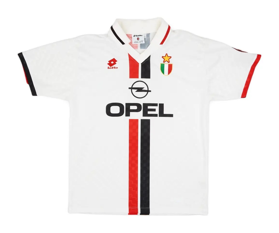 Segunda equipación de Milan 96-97