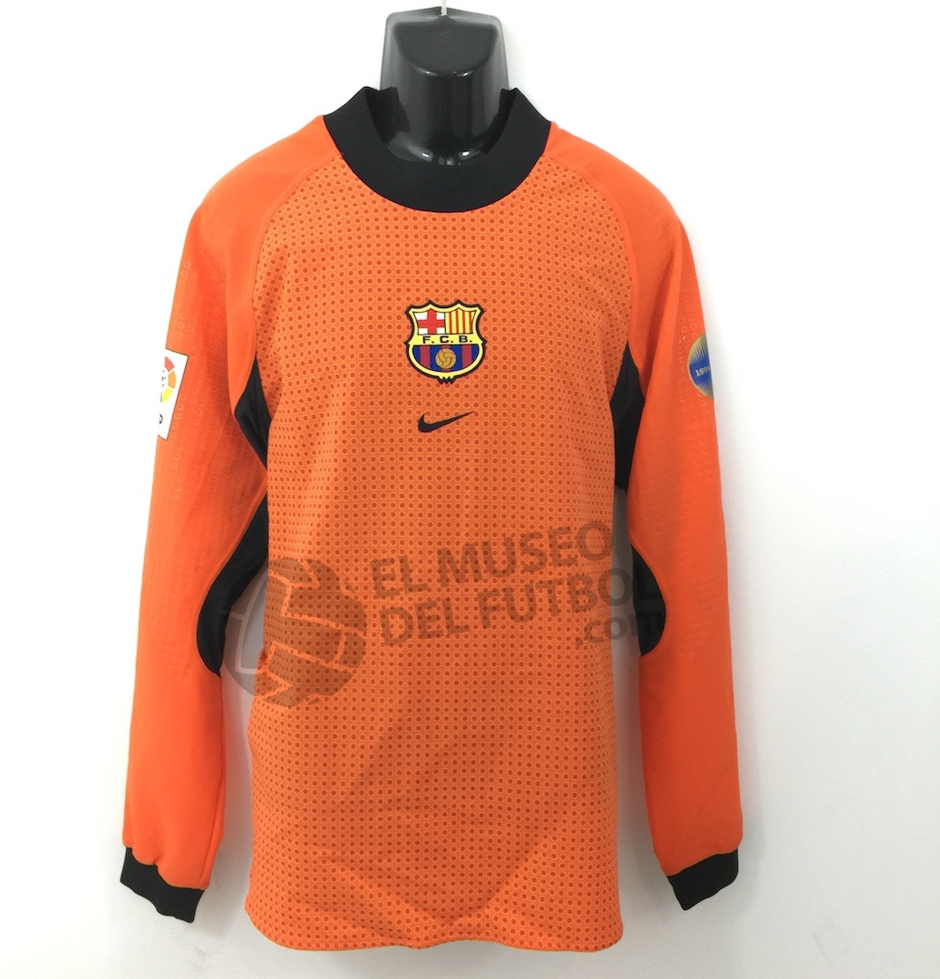 FC Barcelona 00-01 Portero