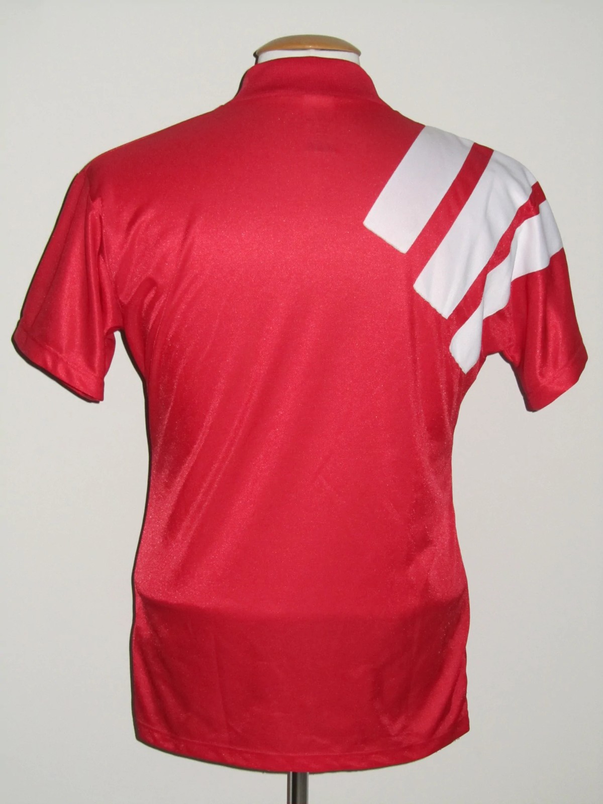 Liverpool FC 92-93 Local 4