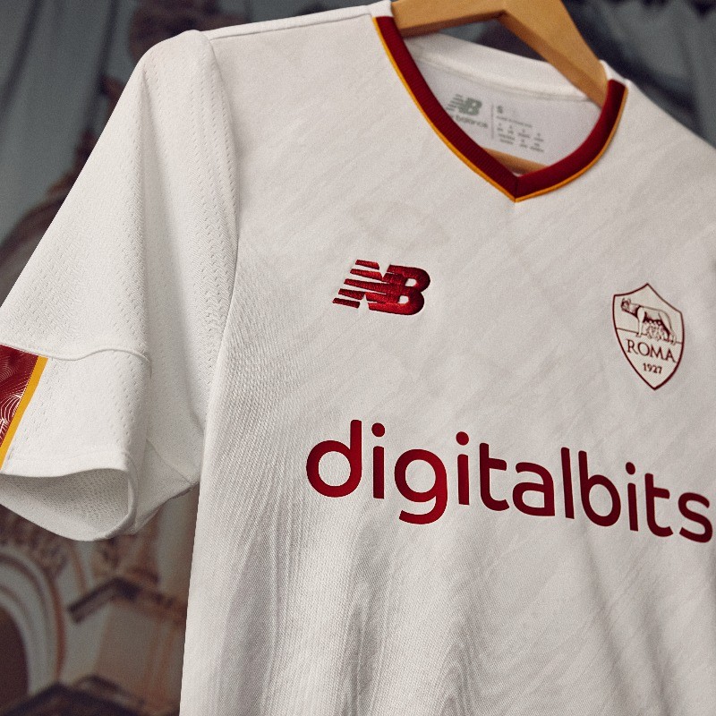 AS Roma 22-23 Visitante 3