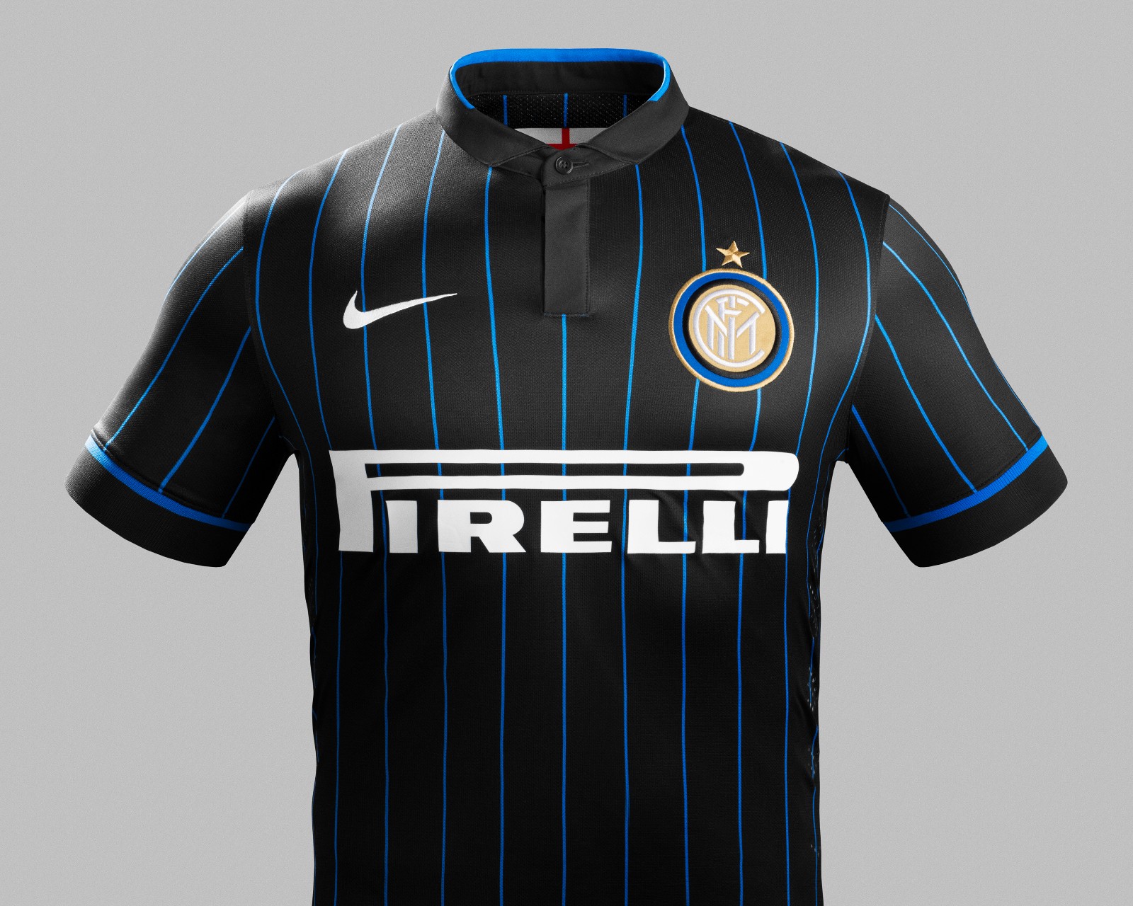 Inter Milan 14-15 Local 4