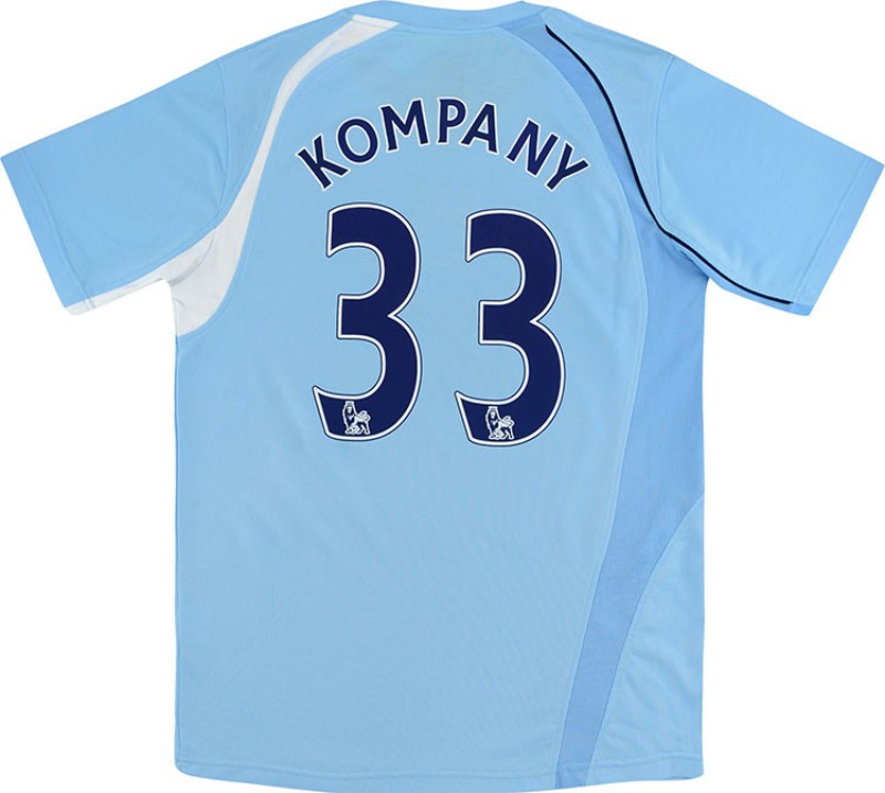 Manchester City 08-09 Local 3