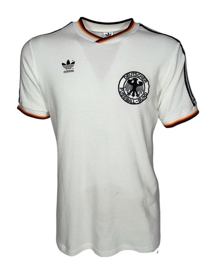 Primera equipación de Alemania 1986