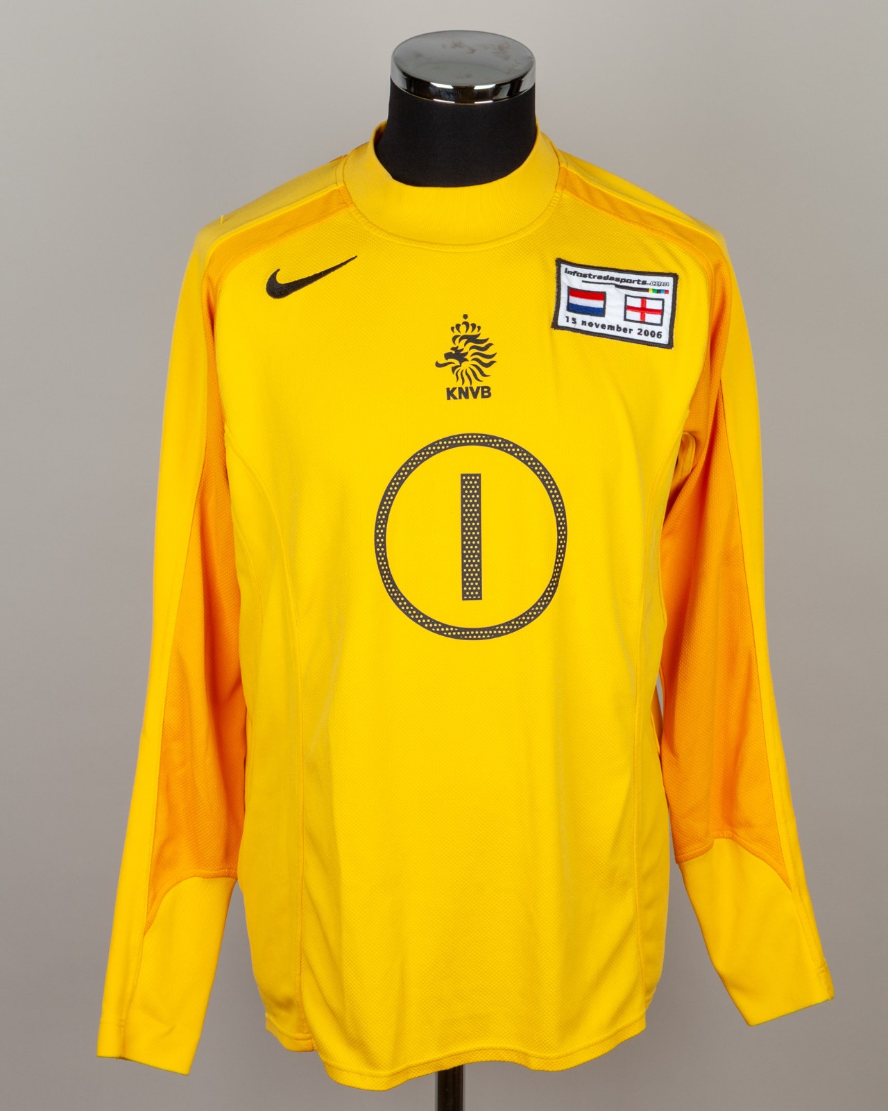Equipación de portero de Países Bajos 2004