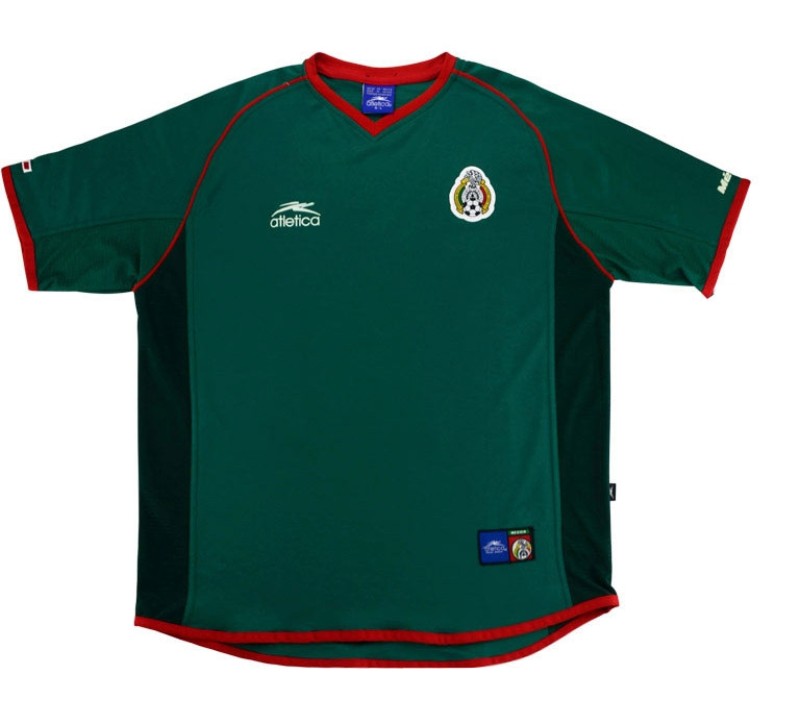 Primera equipación de México 2002