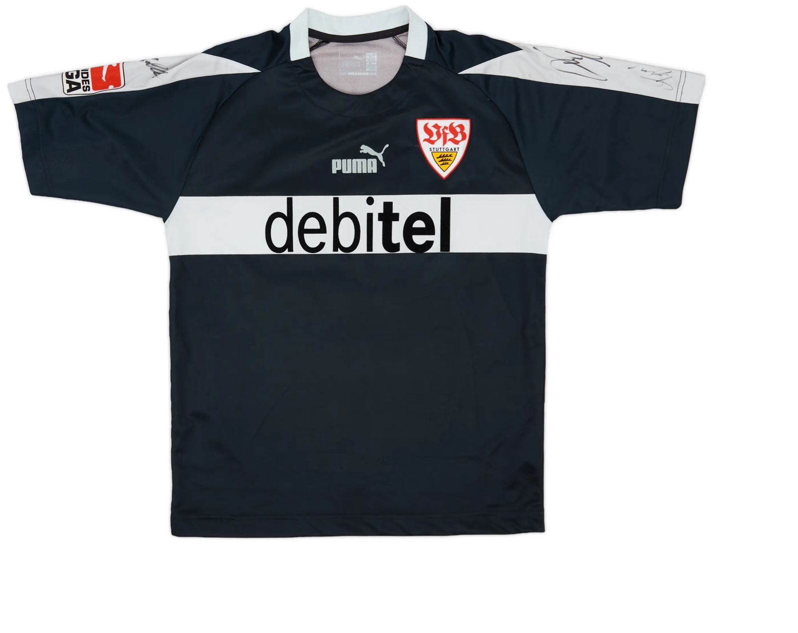 Segunda equipación de Stuttgart 02-03