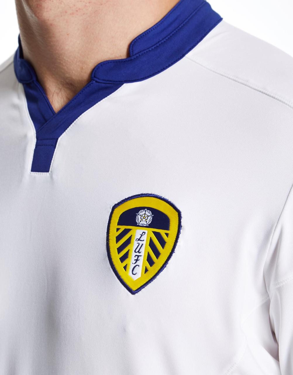 Leeds United 15-16 Local 4