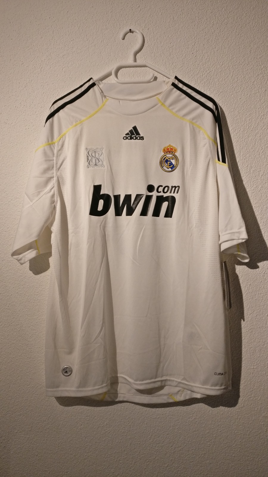 Real Madrid 09-10 Local 4