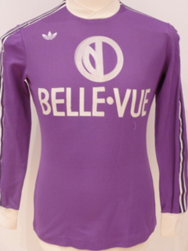 Primera equipación de Anderlecht 74-75