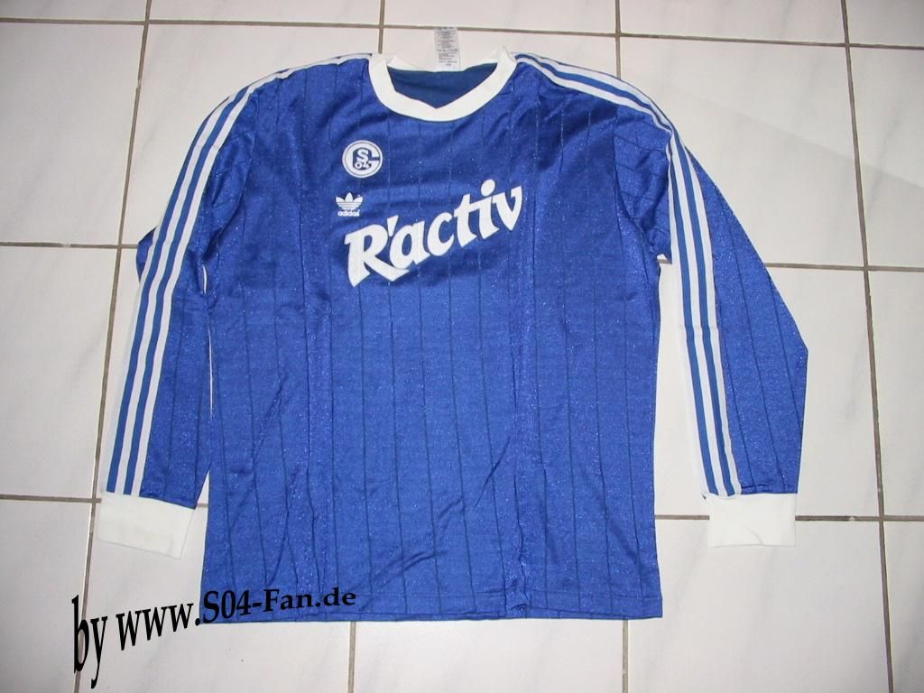 Schalke 04 92-93 Local 3