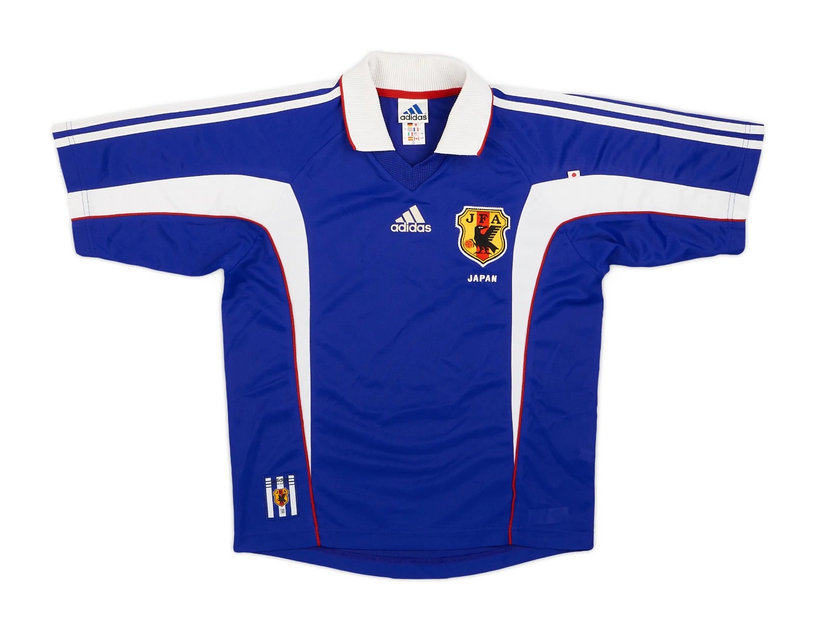 Primera equipación de Japón 1999