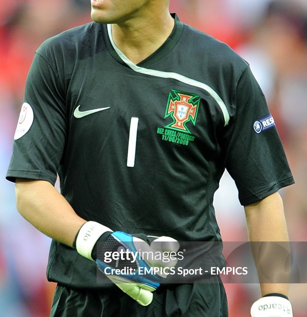 Equipación de portero de Portugal 2008